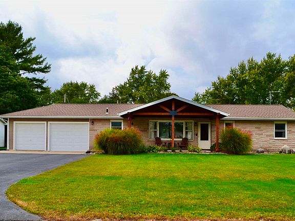 2nd image of 11166 N Sunset Dr