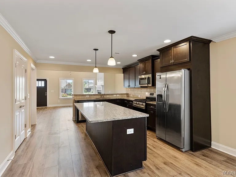 1005 Allison Dr — Photo 10