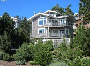 270 Capes Dr, Tillamook, OR 97141