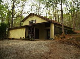 101 Pelican Dr, Cleveland, GA 30528