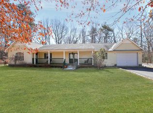 85 Mount Sinai Coram Rd, Coram, NY 11727