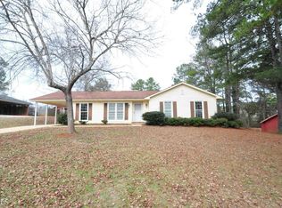 229 Cosby Dr, Lagrange, GA 30241