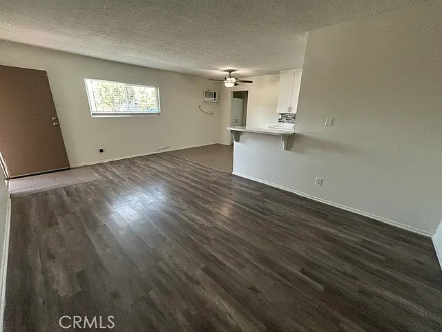 685 E Vista Chino #1 — Photo 23