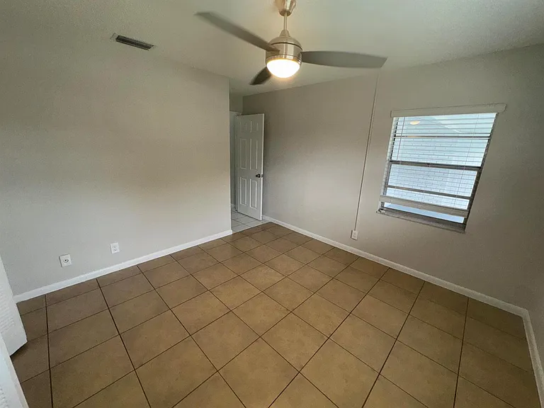 3854 Van Cott St #3854 — Photo 32
