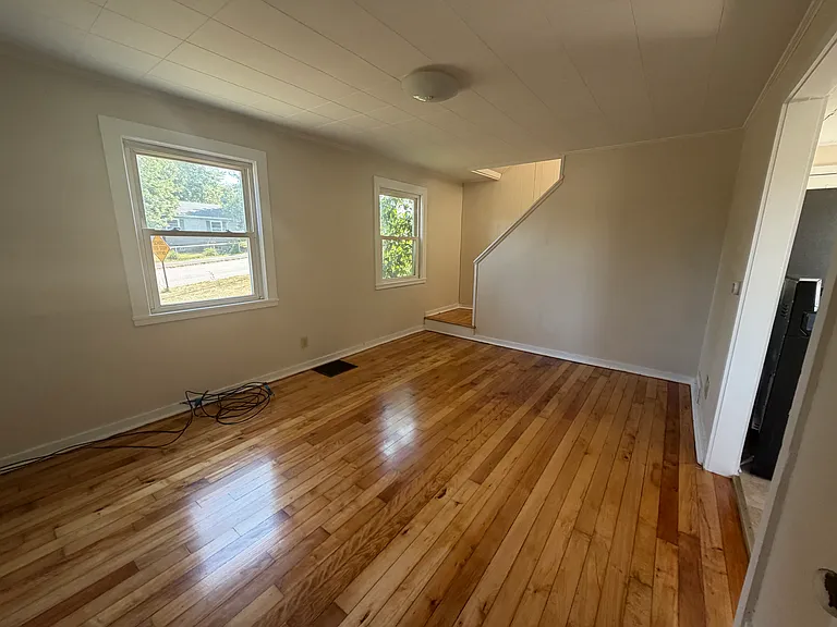 97 Denny Rd — Photo 10