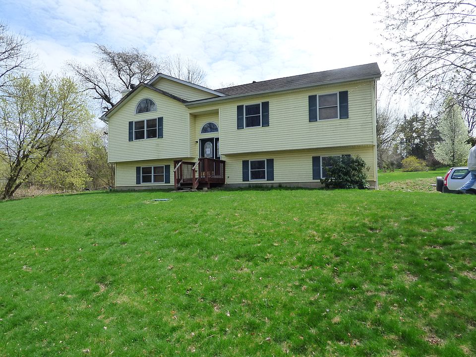 1st image of 44 Gurda Ln
