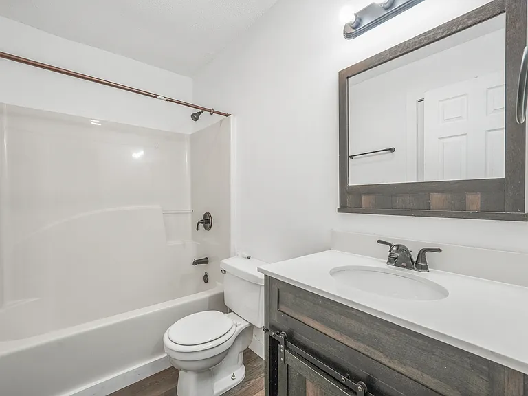 Hillwood Villas — Photo 41
