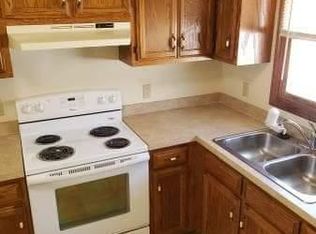 711 E Madison St, Pittsburg, KS 66762