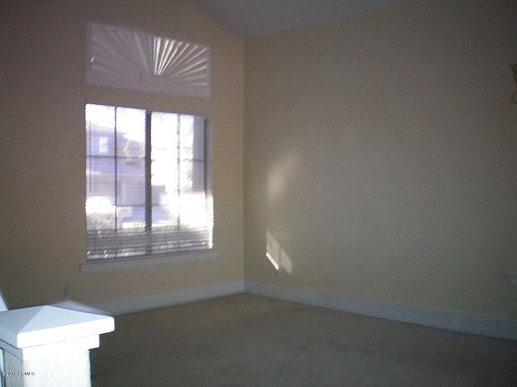 3rd image of 3146 W Whitman Dr