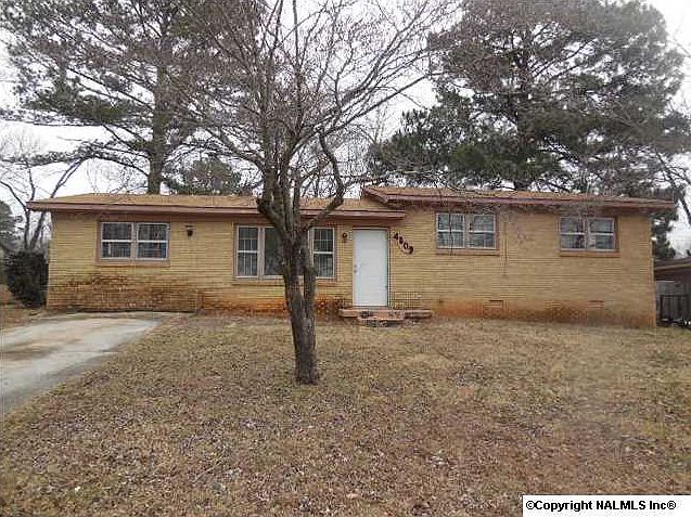 1st image of 4809 Lumary Dr NW