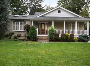 32 3rd St, Park Ridge, NJ 07656