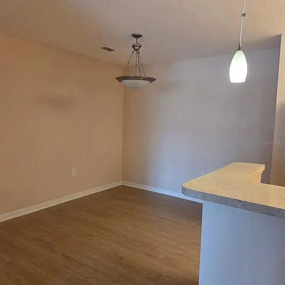 5824 Lake Pointe Village Cir #504 — Photo 9