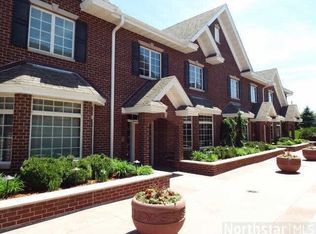10795 Falling Water Ln, Saint Paul, MN 55129