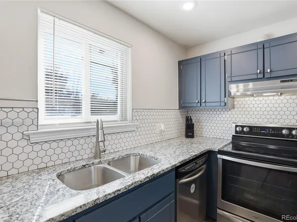 1390 Everett Court #209, Lakewood, CO 80215