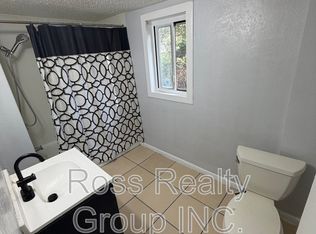 1328 Moore St, Toledo, OH 43608