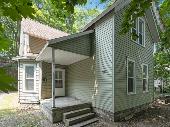225 Ingleside Ter, Kalamazoo, MI 49006