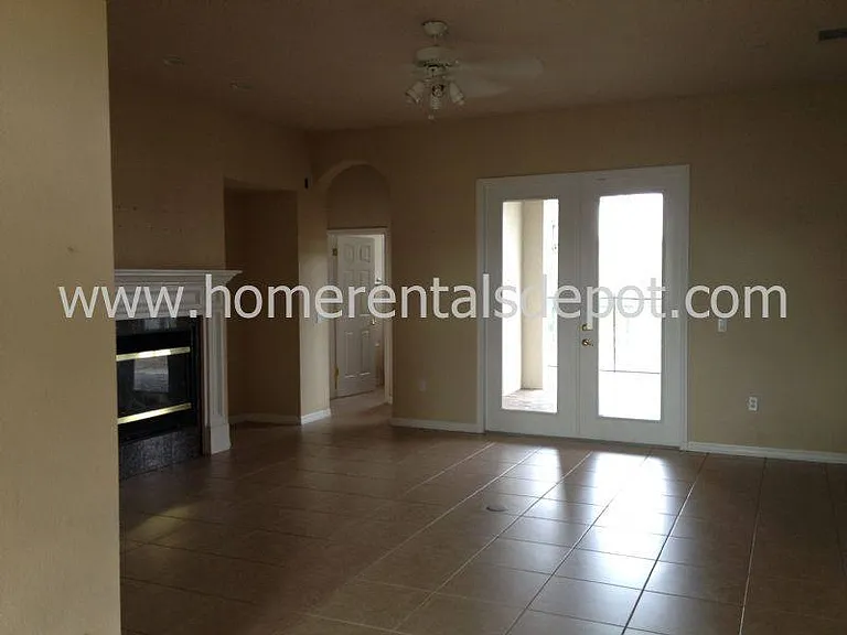 6003 Renaissance Ct — Photo 7