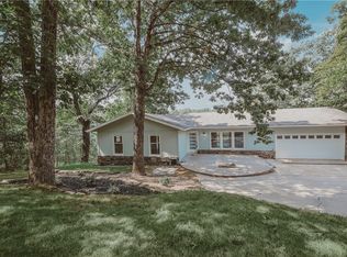 22 Pembroke Ln, Bella Vista, AR 72715