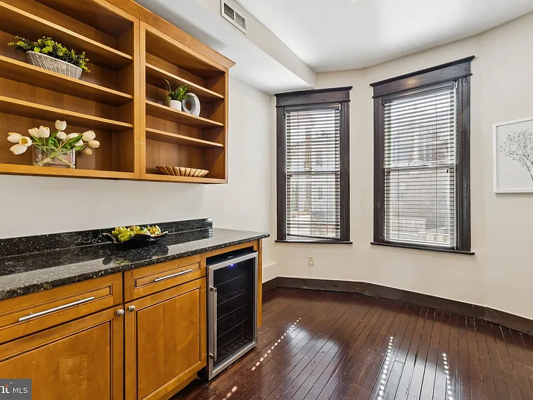 226 Rhode Island Ave NW — Photo 10