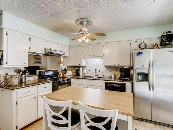 5th image of 3531 W Meadow Ln