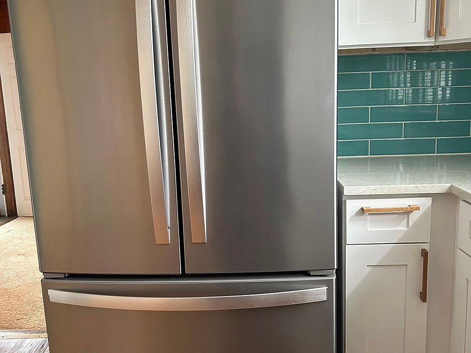 1st image of 5540 N Marmora Ave Floor 2