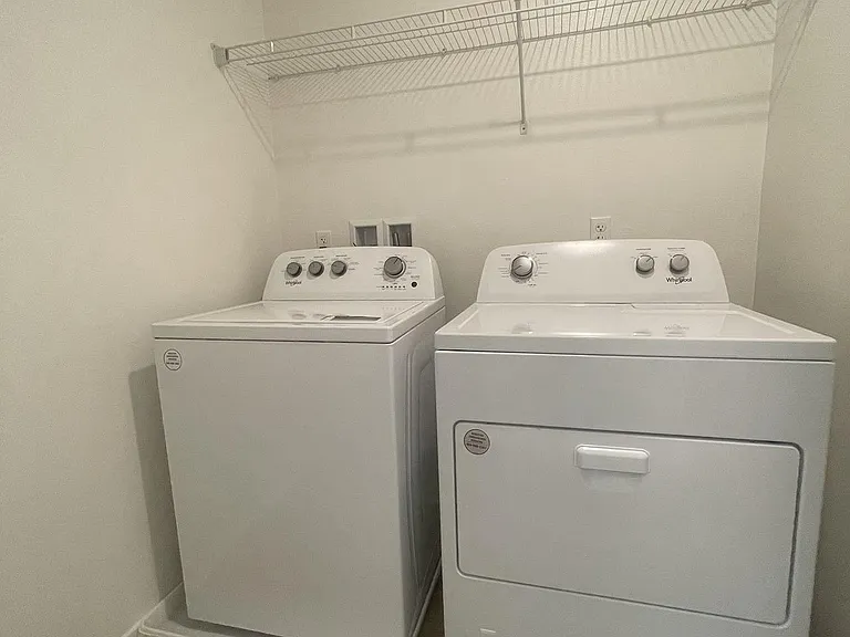 30906 Challenger Ct — Photo 15