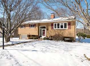 66 Highgate Rd, Marlborough, MA 01752