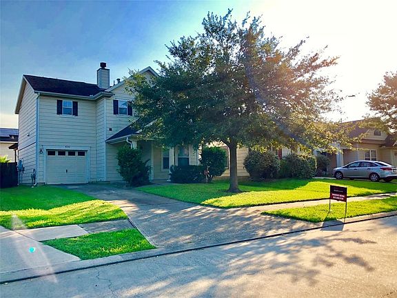 2nd image of 8126 Arrington Forest Ln