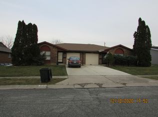 5362 Bessmer Dr, Dayton, OH 45426