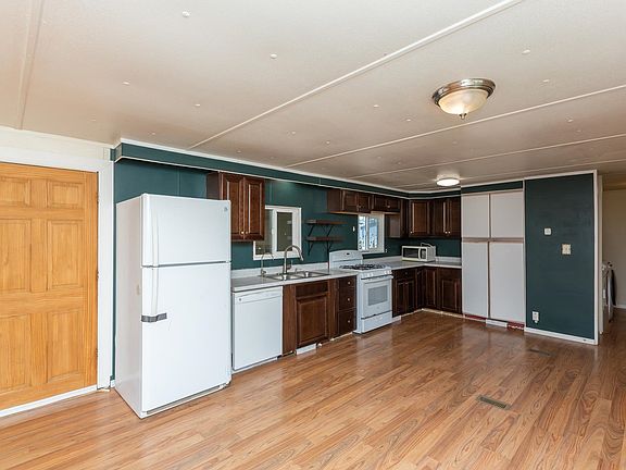 5th image of 2958 Cedar Pl