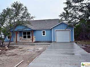 615 Lariat Pass, Spring Branch, TX 78070