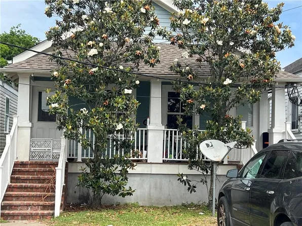 9013 Green St, New Orleans, LA 70118