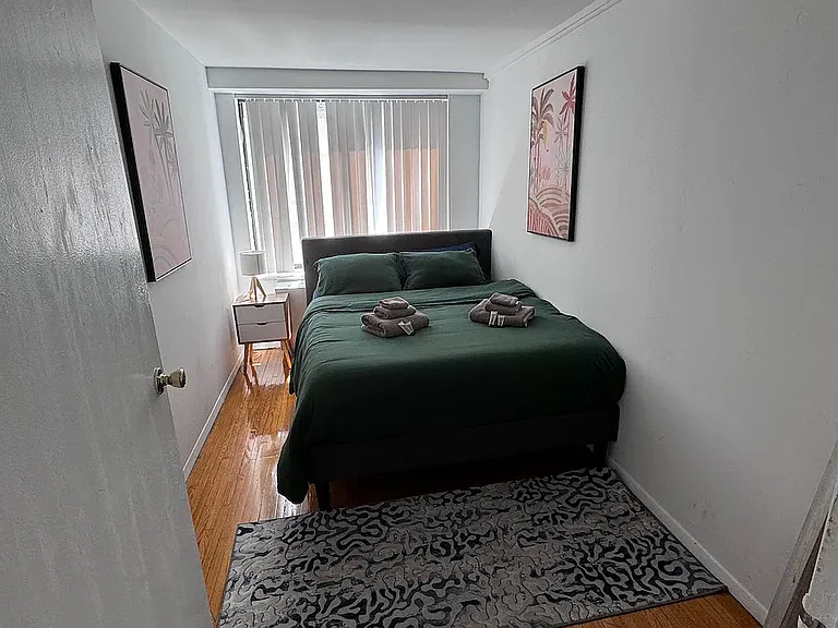 121 E 12th St #5I — Photo 5