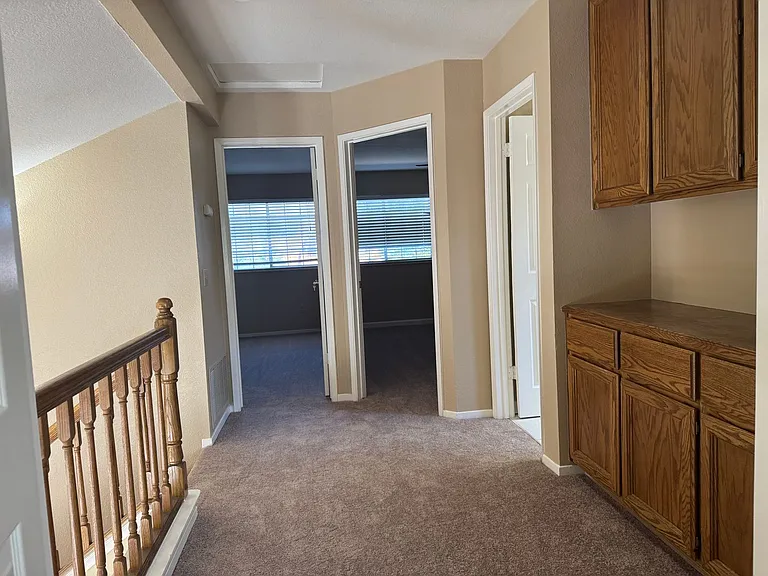 8459 Leaning Tree Ct — Photo 10
