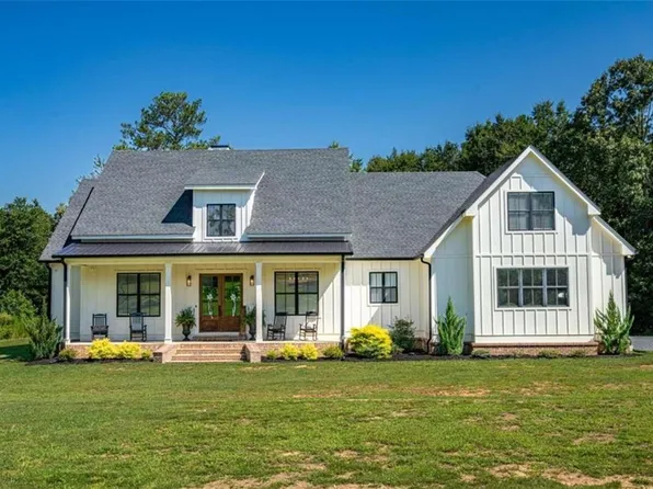 399 Kerce Rd, Kingston, GA 30145
