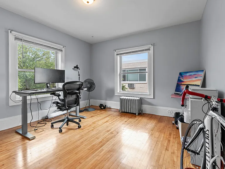 2449 Pillsbury Ave S #3 — Photo 15