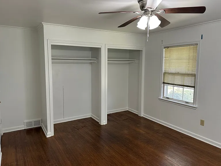 5138 Whitehall Ave — Photo 11