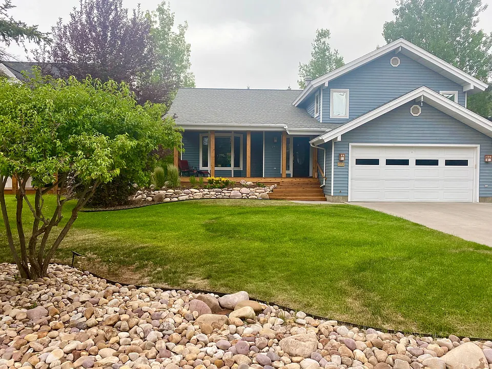 2492 Lily Langtry Ct