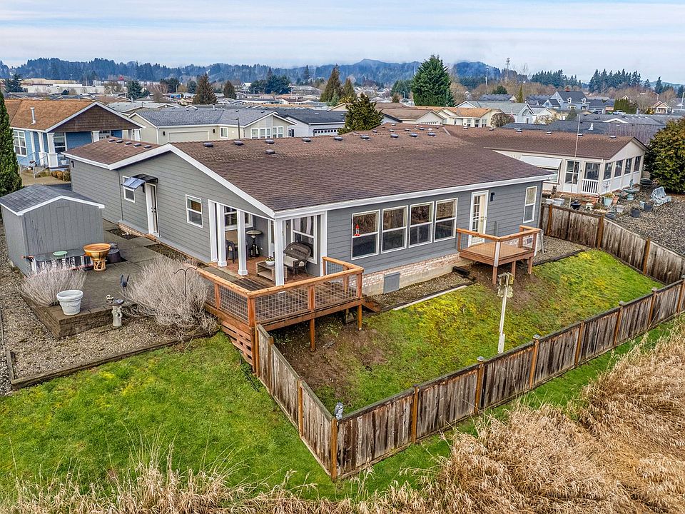 1st image of 51398 SE Hood View Pl