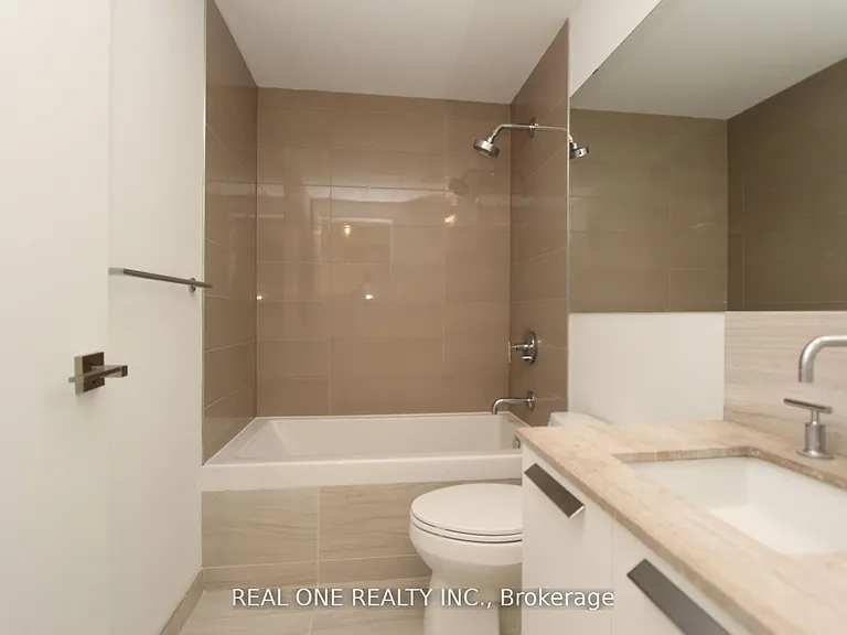 50 Charles St E #904 — Photo 6