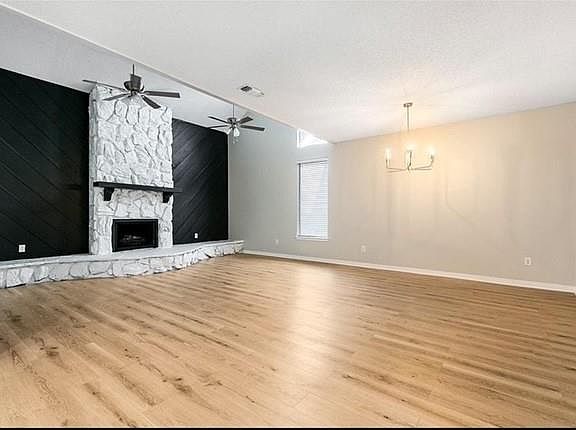 4th image of 16 Caribbean Ct #16