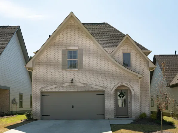 2134 Springfield Dr, Chelsea, AL 35043