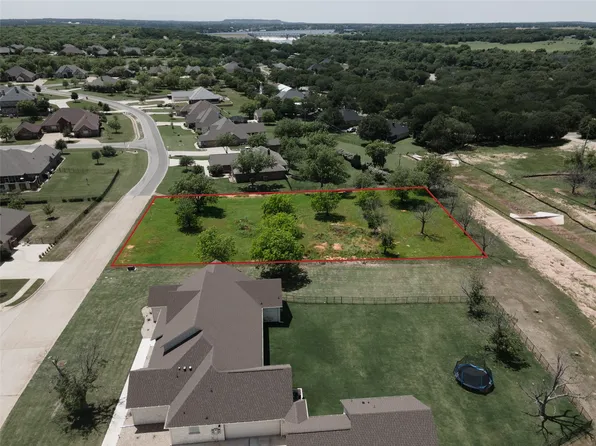 6512 Pinehurst Dr, Granbury, TX 76049