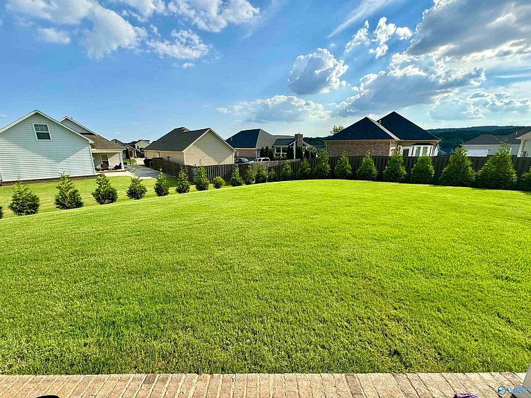 6342 Central Park Ln — Photo 41