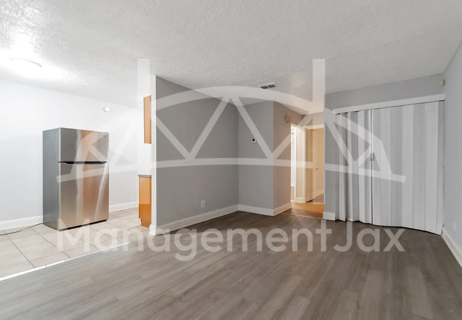 4417 N Ken Knight Dr (Osmi LLC) - 1 — Photo 3