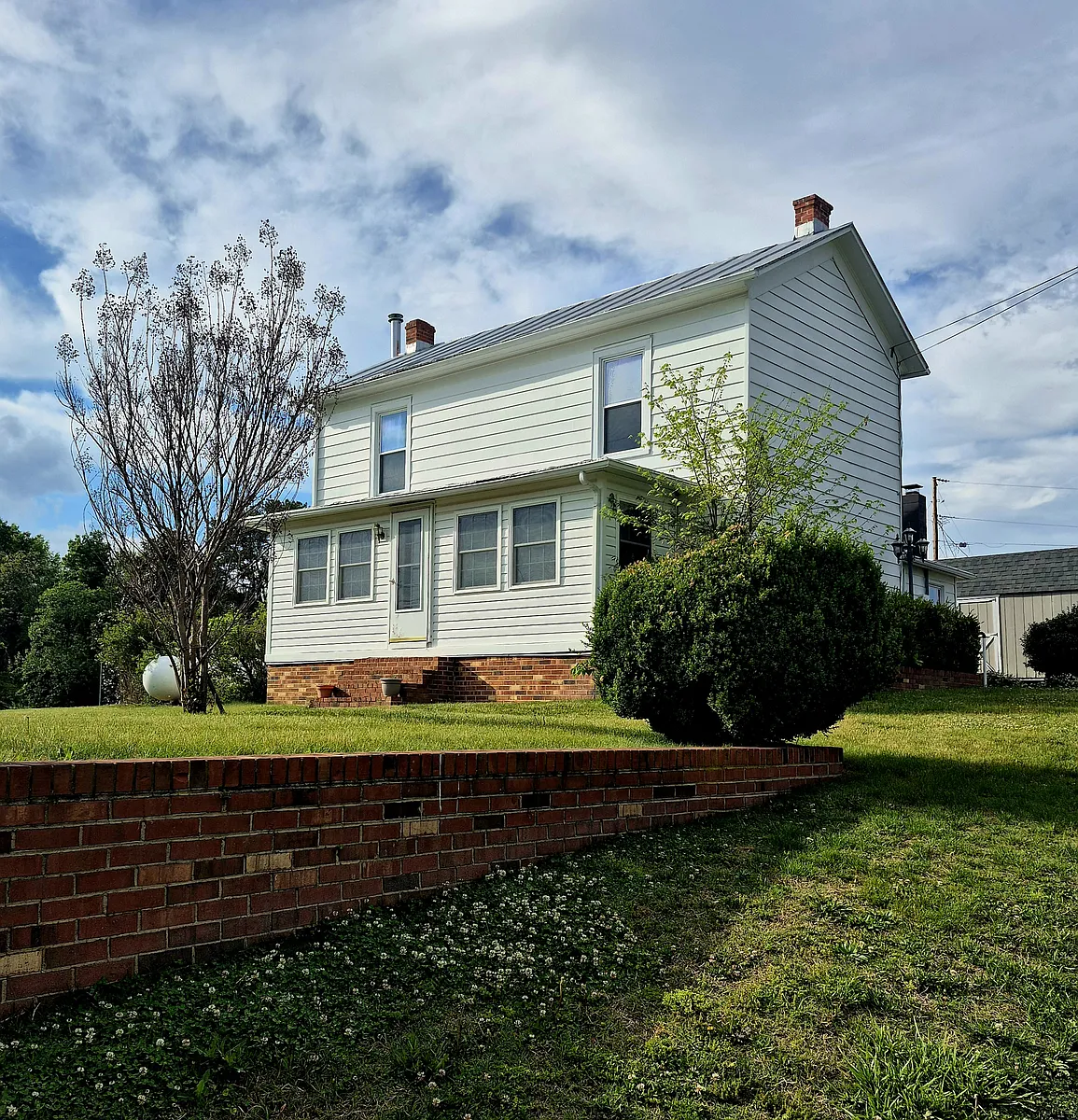 Building Photo - 10 Hope Dr