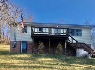 30 McGraws Run Rd, Valley Grove, WV 26060