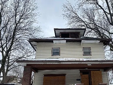 4 bed, 1728 sqft, $1,199 — Photo 2