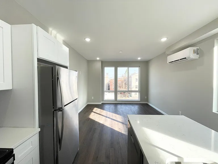 1228 N Marshall St #2A — Photo 1