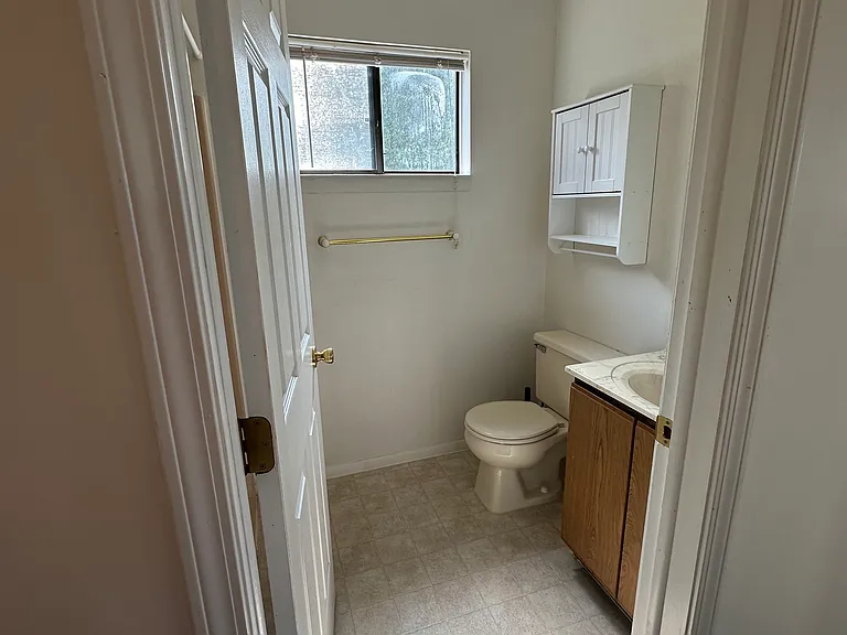 429 Pettibone St — Photo 7